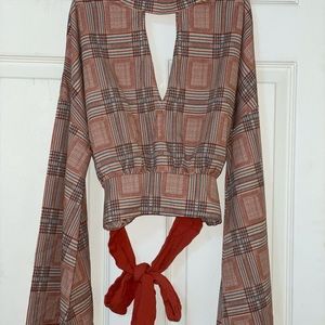 Ivory rose women crop top size M